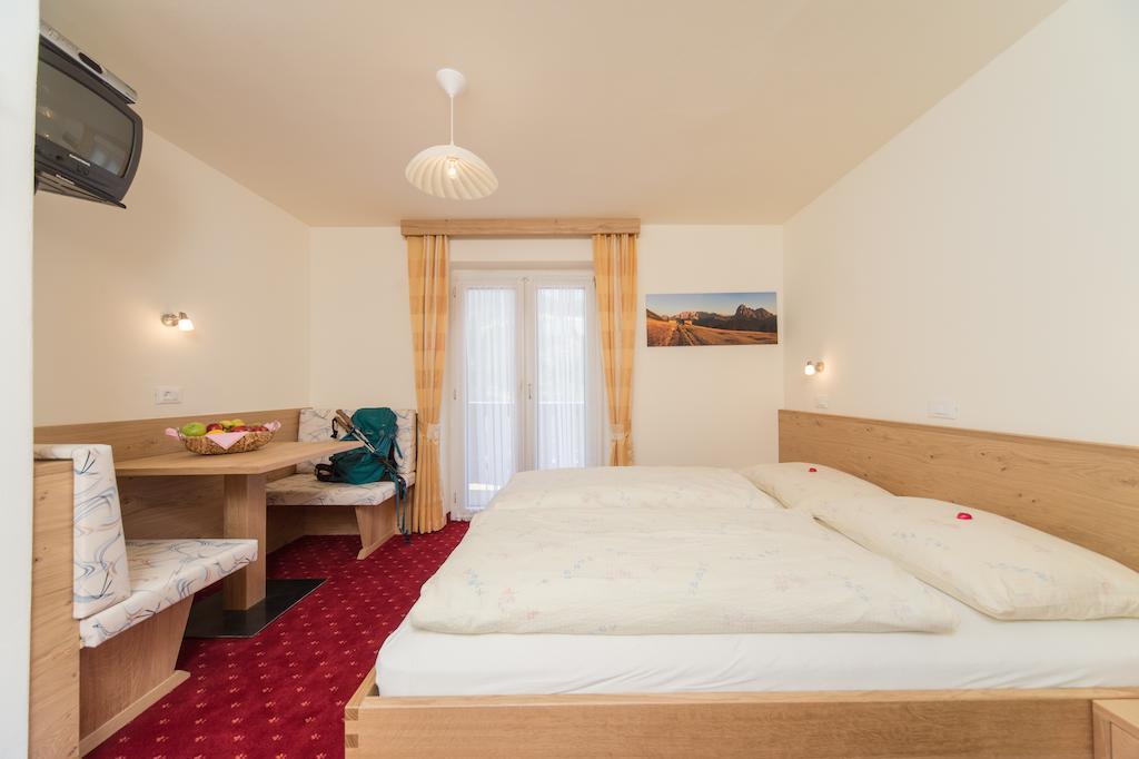 Kedul Lodge Santa Cristina Val Gardena エクステリア 写真