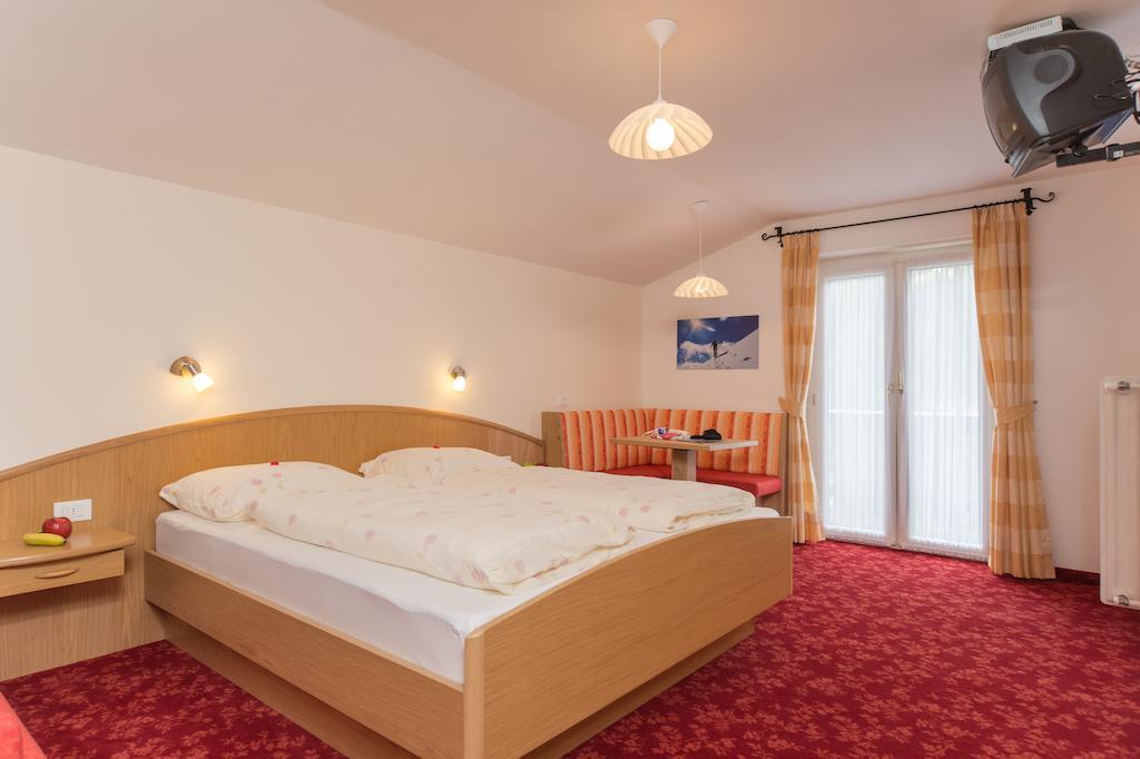 Kedul Lodge Santa Cristina Val Gardena 部屋 写真
